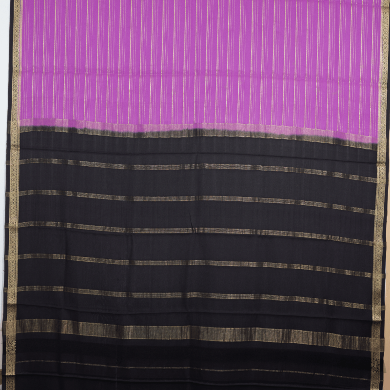 Pure mysore crepe constast piping border saree - Image 3