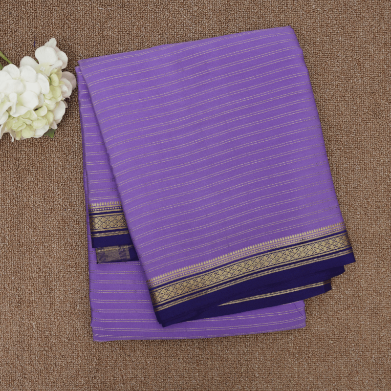 Pure mysore crepe constast piping border saree